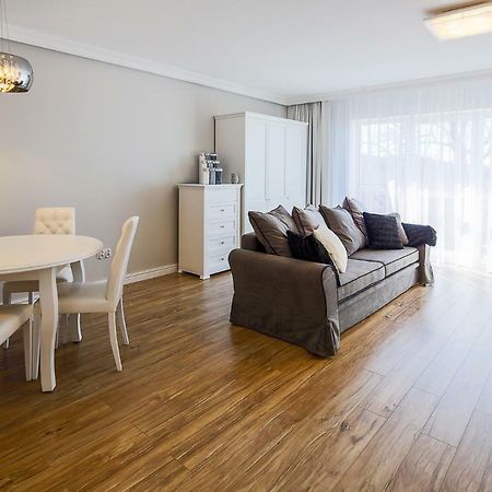 Apartament Paryski Miedzyzdroje Eksteriør billede